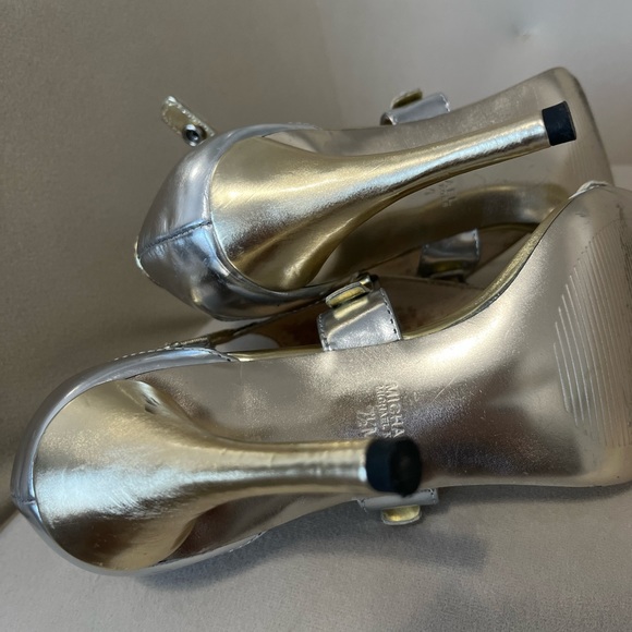 Michael Kors gold and silver high heels - Picture 2 of 5